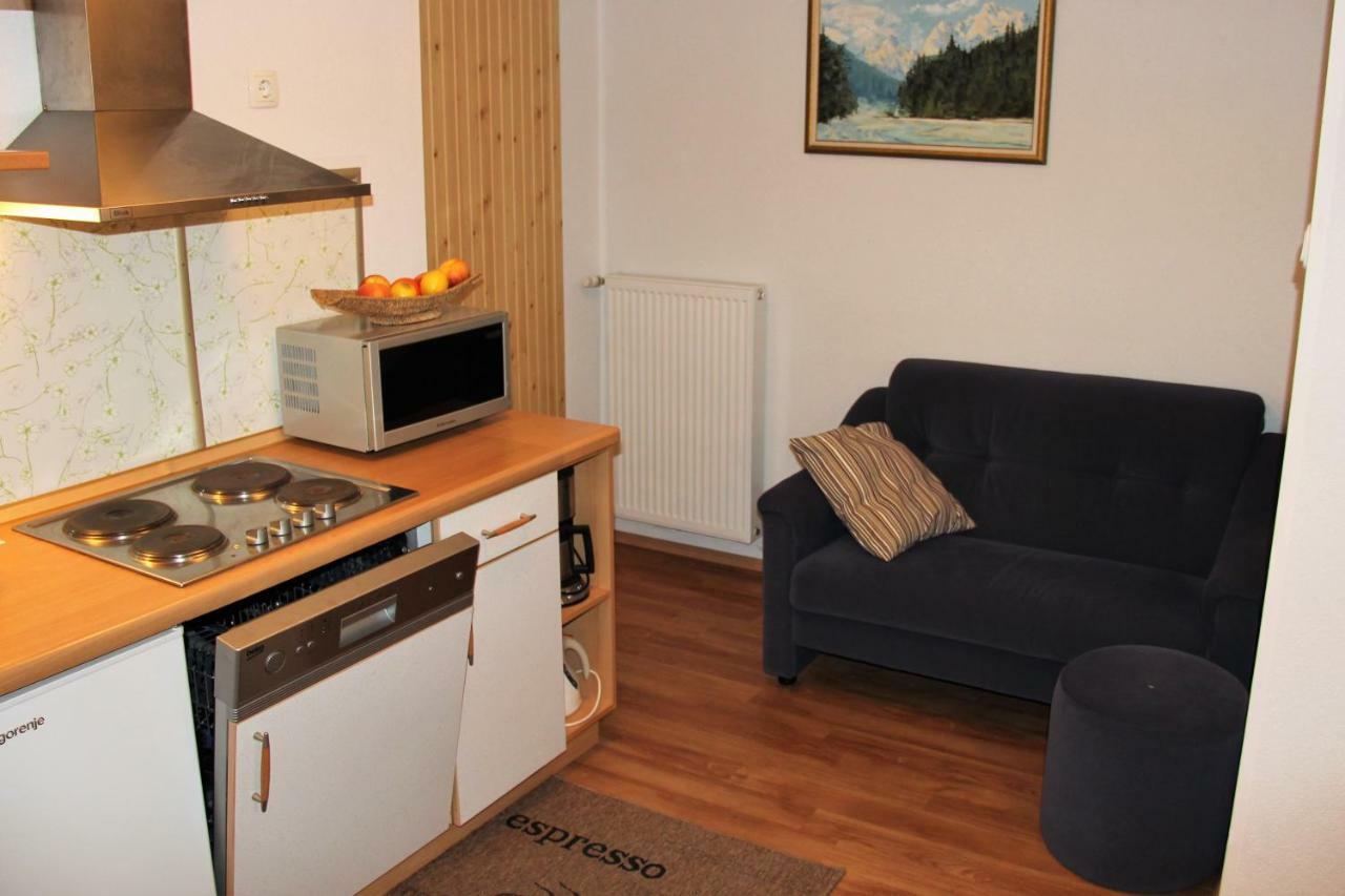 Apartments Koblar Кранська Гора Екстер'єр фото
