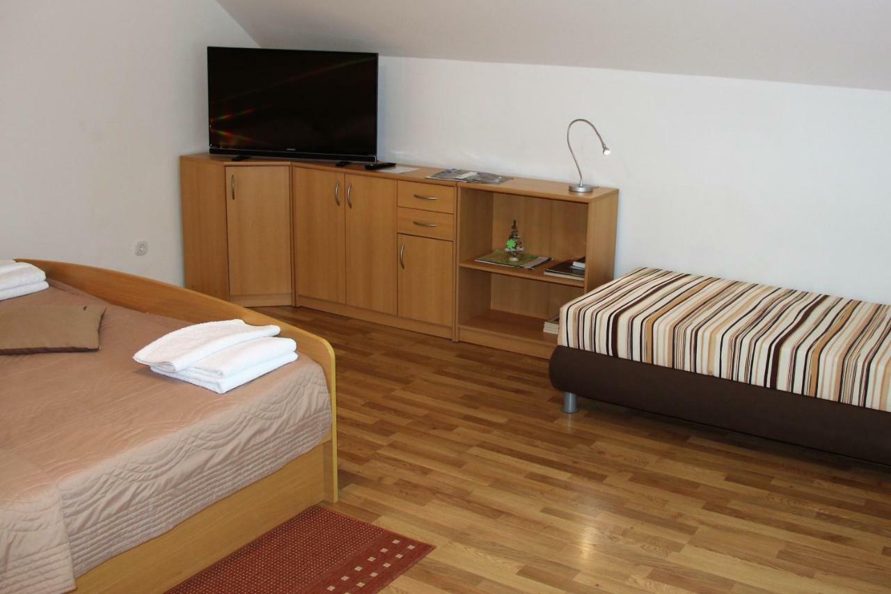Apartments Koblar Кранська Гора Екстер'єр фото